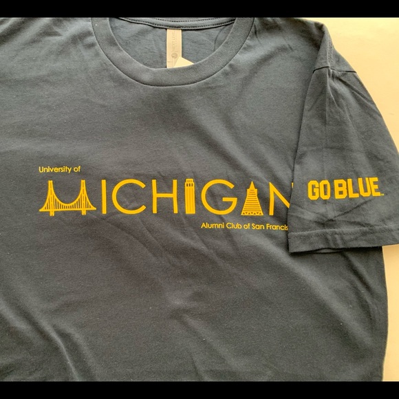 UofM Alumni Club of Greater SF T-Shirt — SMALL - Picture 4 of 8